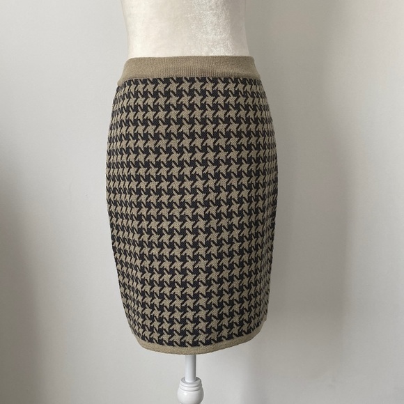 Liz Claiborne Knit Houndstooth Skirt - Picture 1 of 8